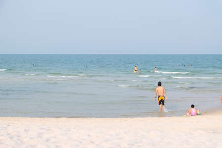 Lifestyle at hue-hin beach prajeubkeereekhun Thailand 12 apil 2014の素材