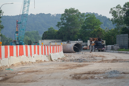 KUALA LUMPUR, 20 APRIL 2018. Construction of DASH HIGHWAY near Shah Alam. DASH is a 20.1km, three-lane elevated dual-carriage expressway running from Puncak Perdana U10 Shah Alam Interchange to the Penchala Interchange.のeditorial素材