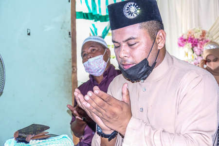 KUALA LUMPUR, MACH 2021. The scene of Malay traditional wedding .のeditorial素材