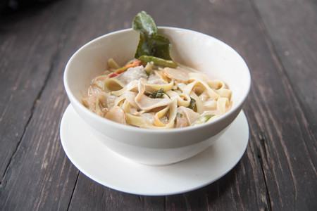 pasta and soup made from coconut milk,pasta tom kha