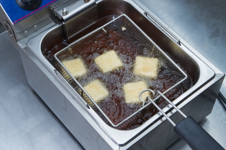 How to make fried tofu.の写真素材