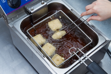 How to make fried tofu.の写真素材