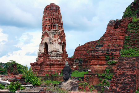 Buddha statue in Ayutthaya, Thailandの写真素材