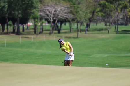 PATTAYA, THAILAND - February 27, 2016: Lee Bo-mee of South Korea plays the shot of the 2016 LPGA Thailand at Siam Country Club in Chonburi.のeditorial素材