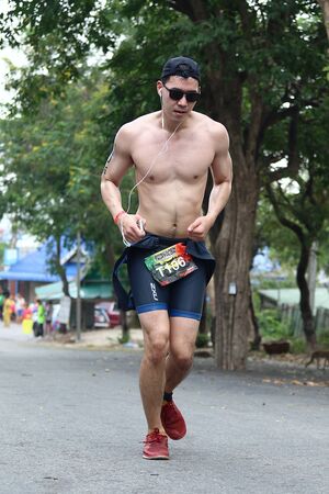 Chonburi, Thailand - February 21, 2016: Bangsaen Triathon Tour Series 2016 event at Bang Saen beach in Chonburi.のeditorial素材