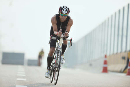 Chonburi, Thailand - February 21, 2016: Bangsaen Triathon Tour Series 2016 event at Bang Saen beach in Chonburi.のeditorial素材