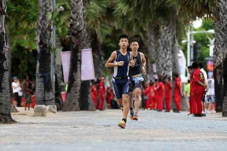 Chonburi, Thailand - May 21, 2016: Pattaya Triathlon Super Series 2016 event at Pattaya beach in Chonburi.のeditorial素材