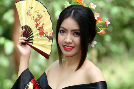 polio, h1n1, closeup, syringe, isolated, injecting, pharmaceutical, white, tetanus, medical, patient, flu, injection, immunity, clinic, arm, mers-cov, old, glove, people, clipping, vaccine, caucasian, worker, hold, female, asia, medicine, influenza, antibの写真素材