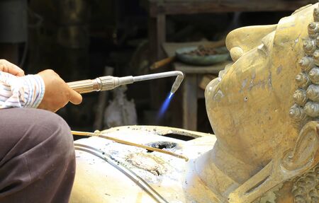 Buddha repair stations