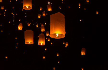 Floating Lantern on Yee Peng festival, thai lanna traditional religion in northern thailand,It seems the stars in the sky の写真素材