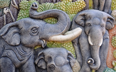 Elephants sculptureの写真素材