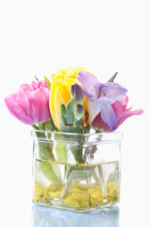 Flower bouquet in vase, close-upの写真素材