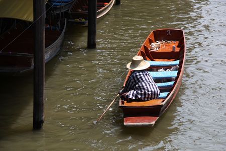 Famous Floating Market in Thailand. Damnoen Saduak near Bangkok.の写真素材