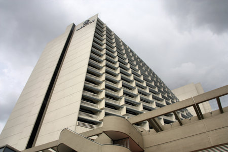 SINGAPORE - FEBRUARY 4: Meritus Hotel on February 4, 2008 in Singapore. Meritus Hotels group recently expanded to Europe with 1st hotel opened in Frankfurt in 2011.のeditorial素材