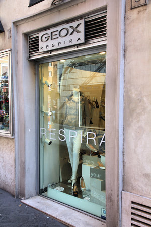ROME - APRIL 10: Geox shop on April 10, 2012 in Rome, Italy. Geox is a successful Italian apparel company founded in 1995. It had 58m EUR of profit and 850m EUR revenue in 2010.のeditorial素材