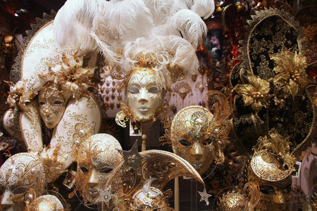 VENICE - SEPTEMBER 15: Venetian masks in store display on September 15, 2009 in Venice. Annual carnival in Venice is among the most famous in Europe. Its symbol is the Venetian mask.のeditorial素材