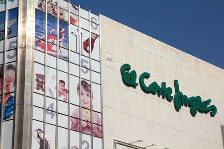 VALENCIA, SPAIN - OCTOBER 9: El Corte Ingles department store on October 9, 2010 in Valencia, Spain. El Corte Ingles is the biggest department store group in Europe and 4th worldwide. It exists since 1940.のeditorial素材