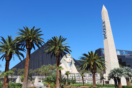 LAS VEGAS, USA - APRIL 14, 2014: Luxor resort view in Las Vegas. It is one of 10 largest hotels in the world with 4,408 rooms.のeditorial素材