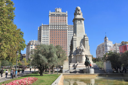 MADRID, SPAIN - OCTOBER 23, 2012: People visit Plaza de Espana in Madrid. Madrid is the capital city and most populous city in Spain with 3.2 million people.のeditorial素材
