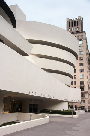 NEW YORK, USA - JULY 2, 2013: Solomon R. Guggenheim Museum in New York. The iconic building was designed by Frank Lloyd Wright in 1959.のeditorial素材