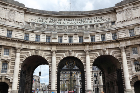 London, UK - Admiralty Arch. Neoclassical monument at the end of The Mall.のeditorial素材