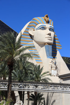 LAS VEGAS, USA - APRIL 14, 2014: Luxor resort view in Las Vegas. It is one of 10 largest hotels in the world with 4,408 rooms.のeditorial素材