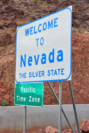 Welcome to Nevada sign on Arizona-Nevada state border.の写真素材