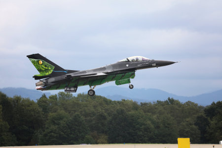 OSTRAVA, CZECHIA - SEPTEMBER 17, 2022: F-16 Fighting Falcon multirole combat jet aircraft of Belgian Air Force on NATO Days air show in Czech Republic.のeditorial素材