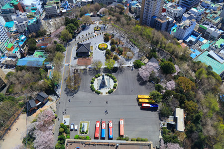 Yongdusan Park aerial view in Busan city, South Korea.のeditorial素材
