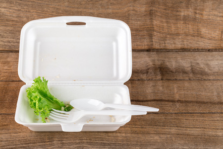 foam boxes with scraps left over from eatingの写真素材