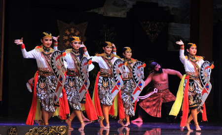 Photo Editorial, Taman Mini Indonesia Indah, East Java Pavilion or Anjungan, 28 November 2021, Ponorogo Dance and Theatre Suryo Sumirat Bumi Ponorogoのeditorial素材