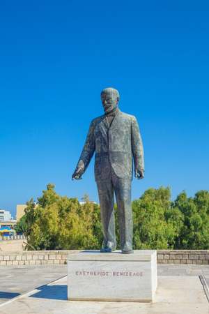Eleftherios Venizelos' Statue in Heraklion city, Crete, Greece.のeditorial素材