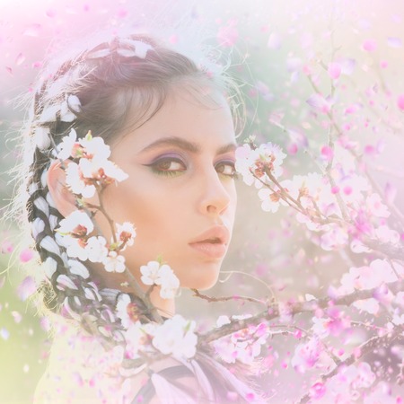 gorgeous wooman. Woman in sunny dayの写真素材