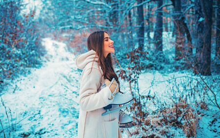 Images for winter. Winter woman clothes. Season of Winter. Models having fun in winter park.の写真素材