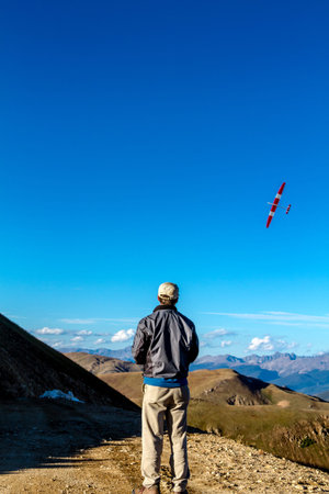 JONES PASS-EMPIRE/PARSHALL, COLORADO/U.S.A. â September 7, 2014: Model airplane and drone testing on the top of the Continental Divide at Jones Pass wilderness area in the Colorado Rocky Mountains on September 7, 2014 in Empire/Parshall, Coloradoのeditorial素材