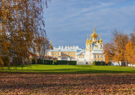 Parks of St. Petersburg. Golden autumn. Russia.の写真素材