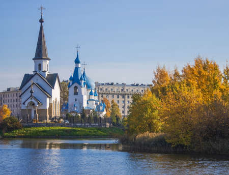 Parks of St. Petersburg. Golden autumn. Russia.の写真素材