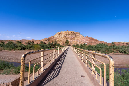 Bridge leading to the fortified village of Kesar(ksar). Rivers dry up.The Berbers built many mud-house Kasbah near the Ait Ben Haddou Gorge, Morocco.の写真素材