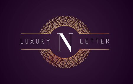 N Luxury Letter Logo. Golden Royal Luxury Letter Vector.の写真素材
