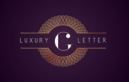 G Luxury Letter Logo. Golden Royal Luxury Letter Vector.の写真素材