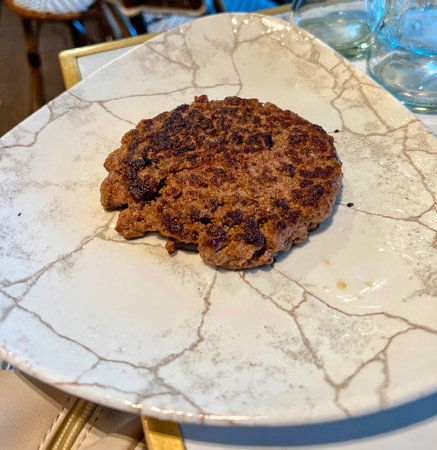 Organic Grass-Fed Ground Beef Pattyの写真素材