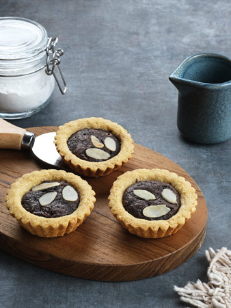 Delicious chocolate mini pies with almonds