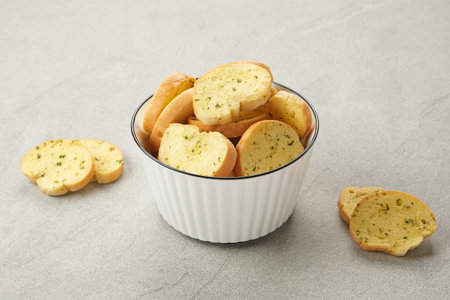 Toasted Garlic Bread, made of sliced â€‹â€‹bread with garlic, cheese and herbs