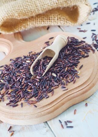 brown riceの写真素材
