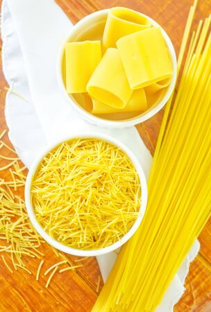 raw pastaの写真素材