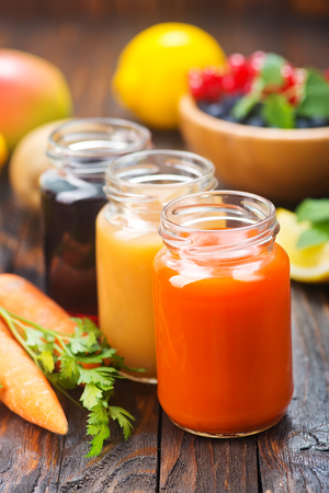juice from fruit and vegetables in the bankの写真素材