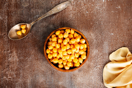 Single serving of chickpeas in bowlの写真素材