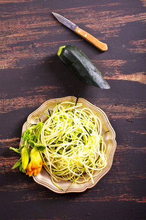 Close-Up of Fresh Zucchini Noodlesの写真素材