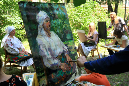 students school of art during the aplain-airのeditorial素材