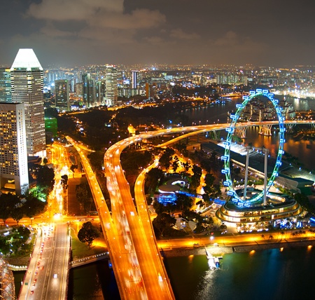Aerial view of Singapore with Singapore Ferries Wheelのeditorial素材